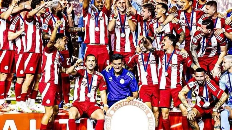 Yusuf Yazıcı'dan Şampiyonluk! TFF'den Yıldız Futbolcuya Tebrik Yağmuru!