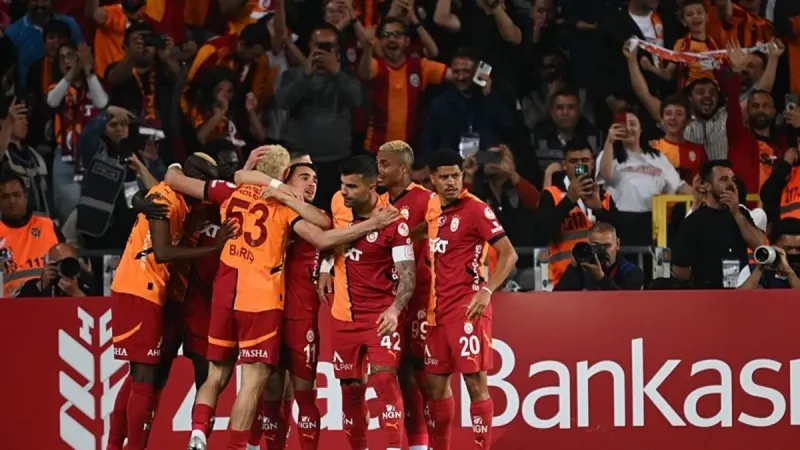 Aslan Kupayı Kaptı! Galatasaray, Trabzon'u Ezdi Geçti!