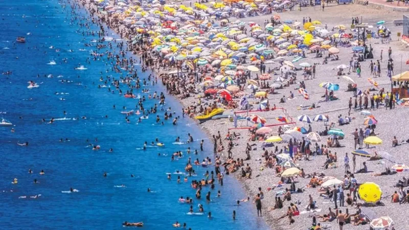 Nisan'da Otel Dolulukları Rekor Kırdı! Turizmde Beklenen Patlama Mı?