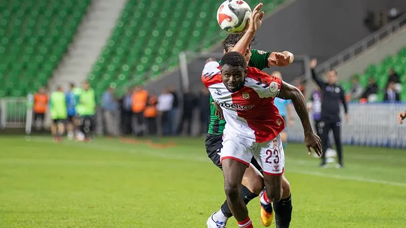 Sakaryaspor Kural İhlali Mi Yaptı? Sivasspor Şokta!