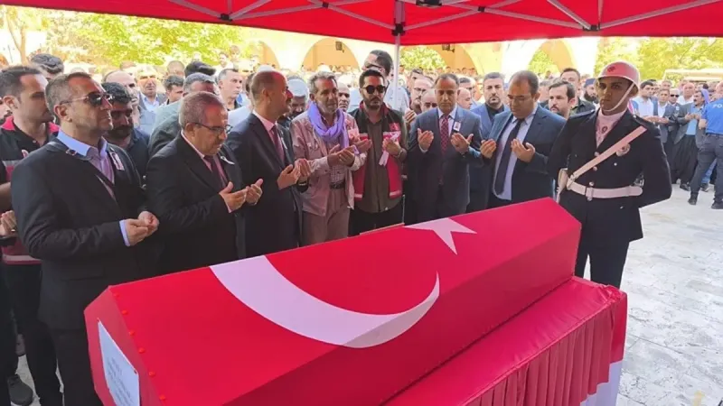 Şehit Polis Memleketi Urfa'da Gözyaşlarıyla Defnedildi!