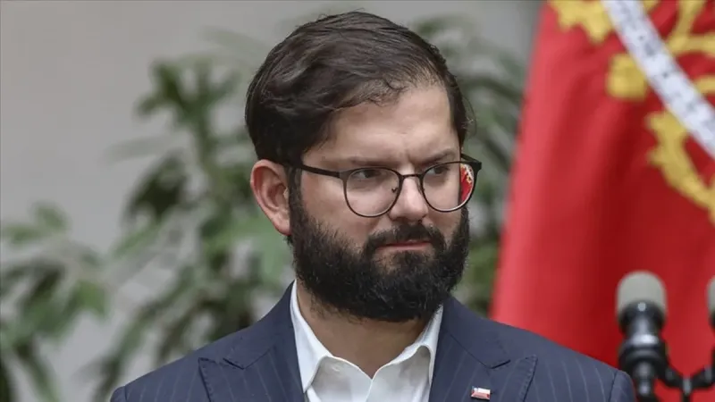 Boric'ten Şok Sözler: İsrail Gazze'de Etnik Temizlik Mi Yapıyor?