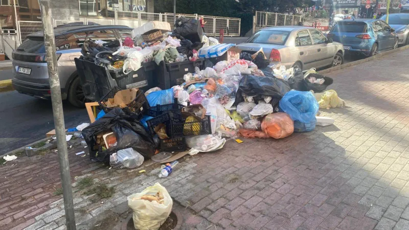 Şişli'de Çöp Krizi! İşçilerden Şok Grev: Kayyım mı Suçlu?