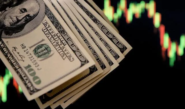 Son Dakika : Dolar/TL 39,84 seviyesinden işlem görüyor