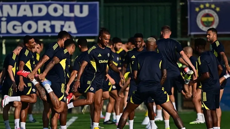 Süper Lig: Fenerbahçe, Kocaelispor'u konuk ediyor! İşte detaylar...