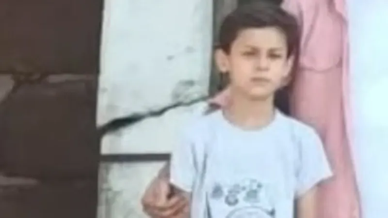 Tavşanlı'da 15 yaşındaki erkek kardeş silahla oynarken ablasını yanlışlıkla vurarak öldürdü