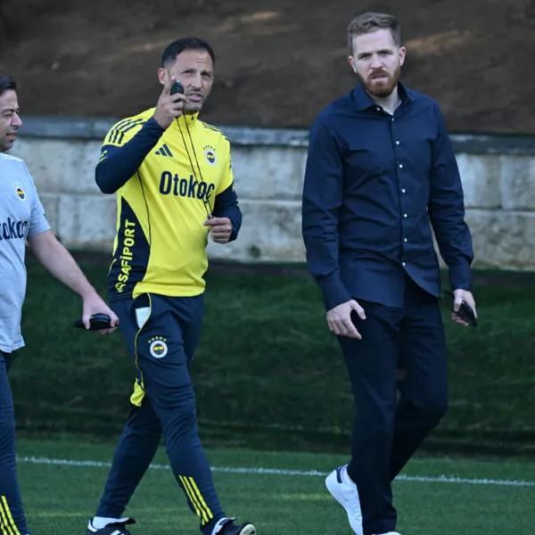Tedesco Görevde Kalıyor! Fenerbahçe'de Şok Karar