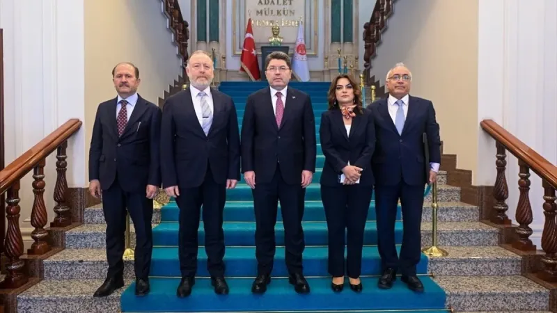 DEM Parti'den Adalet Bakanlığı'na Ziyaret: Terörsüz Türkiye Mümkün mü?