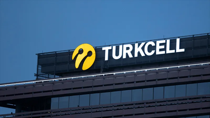 Turkcell, Ukrayna'daki tüm varlıklarını 538,7 milyon dolara DVL Telecom’a sattı