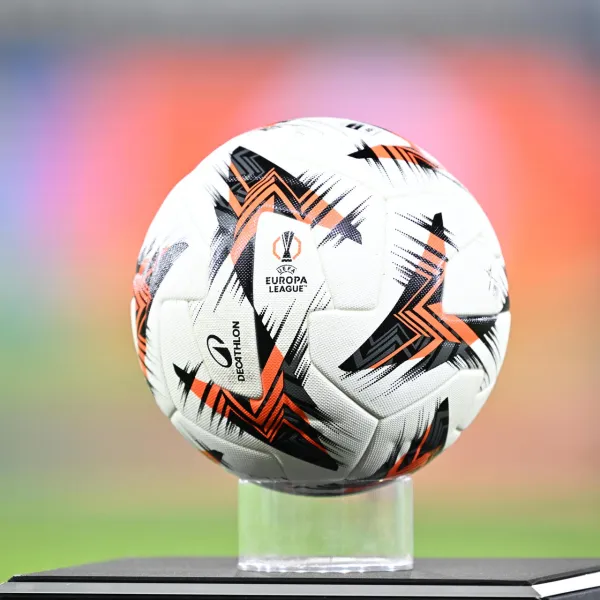 UEFA Avrupa Ligi'nde Şok Sonuçlar! Kim Turu Garantiledi?