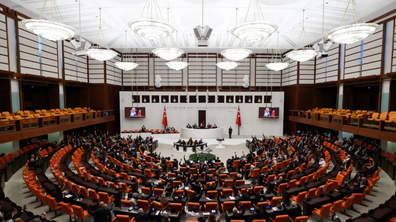 Vakıflar Kanunu Meclisten Geçti! İBB'nin Varlıklarına Ne Olacak?