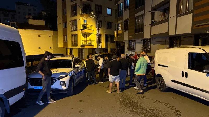 Yokuş aşağı inen sürücü 8 araca çarptı