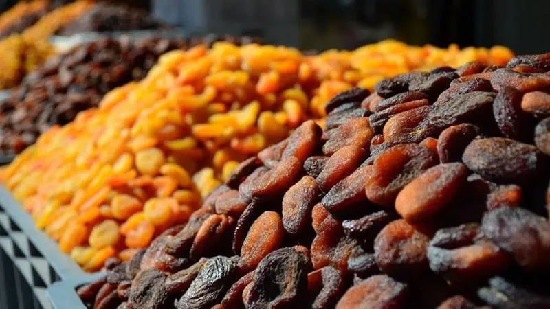 Kayısı İhracatında Şok Düşüş! Zirai Don Felaketi mi?